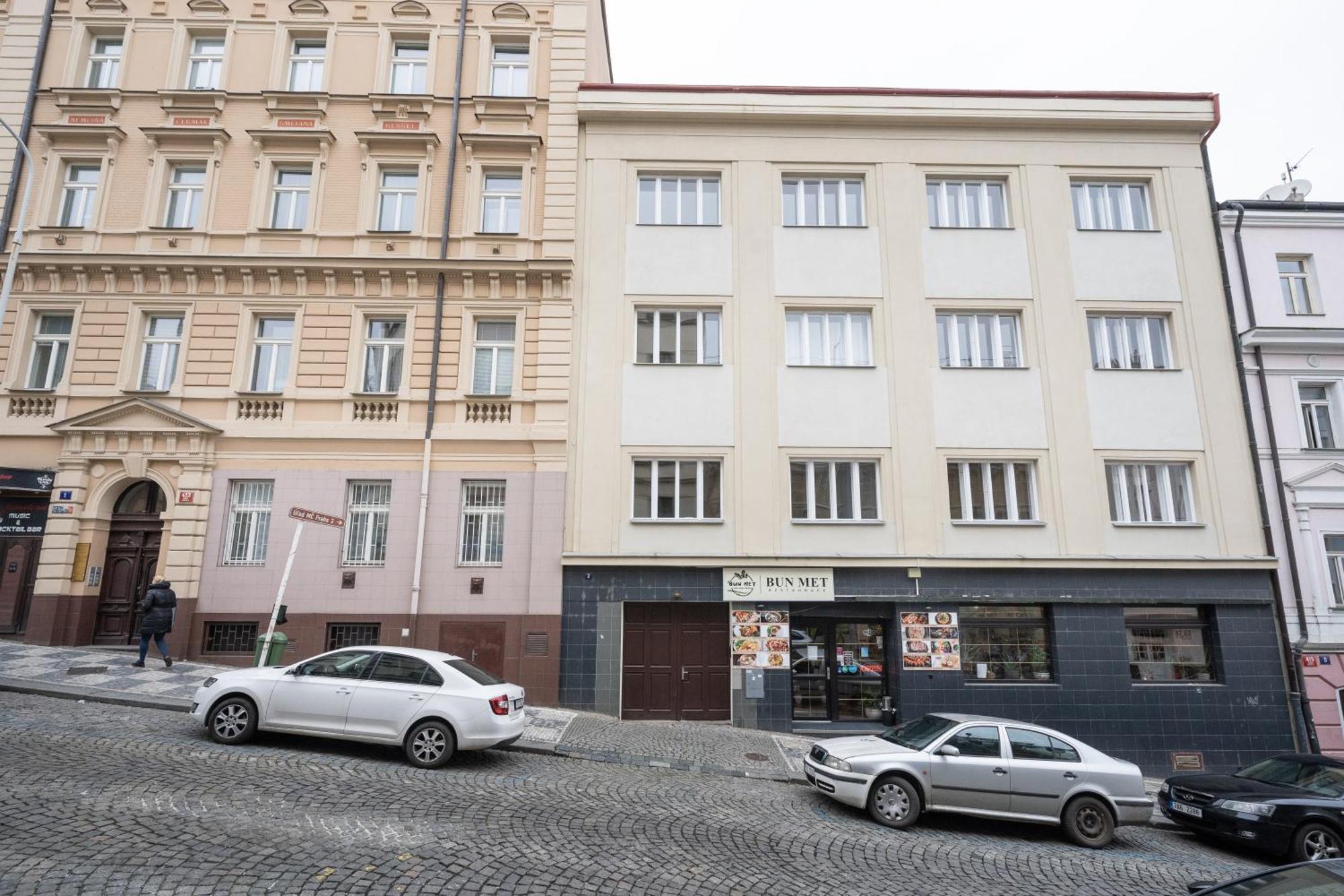 Days - Attic Loft - Work Space - Private Parking * Prague